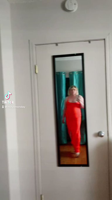 Do you like what you see?😘
#TikTok #nsfwtwt https://t.co/5QClAM89Zh