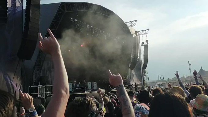 Download festival weekend was best. https://t.co/DVNJFNmmbe<a href="/tag/selfie"class="tags"><span>#selfie</span></a><a href="/tag/selfish"class="tags"><span>#selfish</span></a><a href="/tag/gamergirl"class="tags"><span>#gamergirl</span></a><a href="/tag/emo"class="tags"><span>#emo</span></a><a href="/tag/tiktok"class="tags"><span>#tiktok</span></a><a href="/tag/egirl"class="tags"><span>#egirl</span></a>