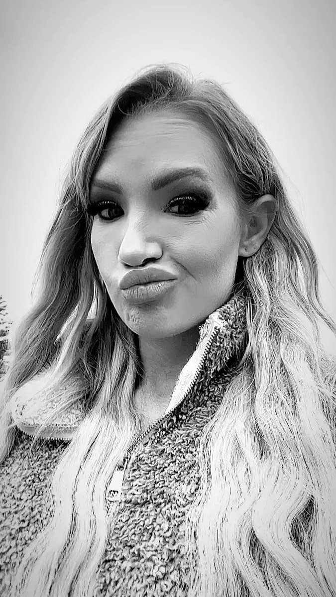 Cali Carter 🔞 on Twitter keep me entertained on my http