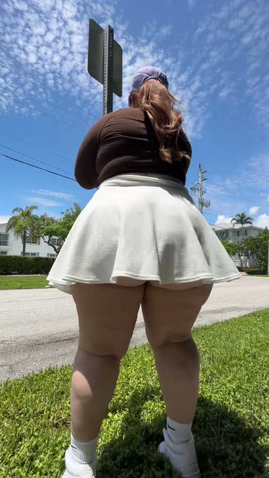 good morning ☀️ https://t.co/EH88Hzfs8m