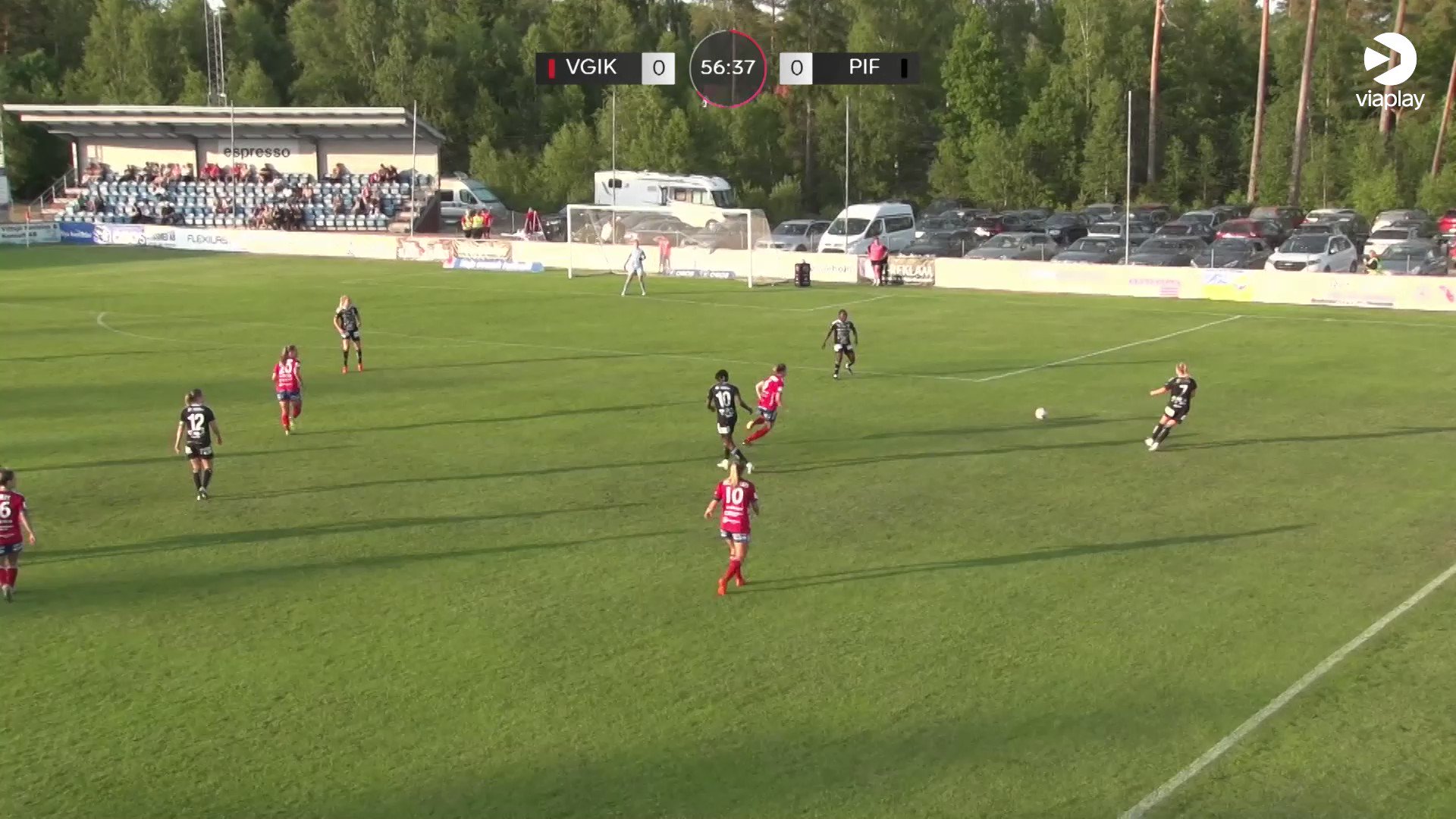 Stort misstag i Piteå-försvaret – då ger Hanna Ekengren Vittsjö ledningen i matchen”