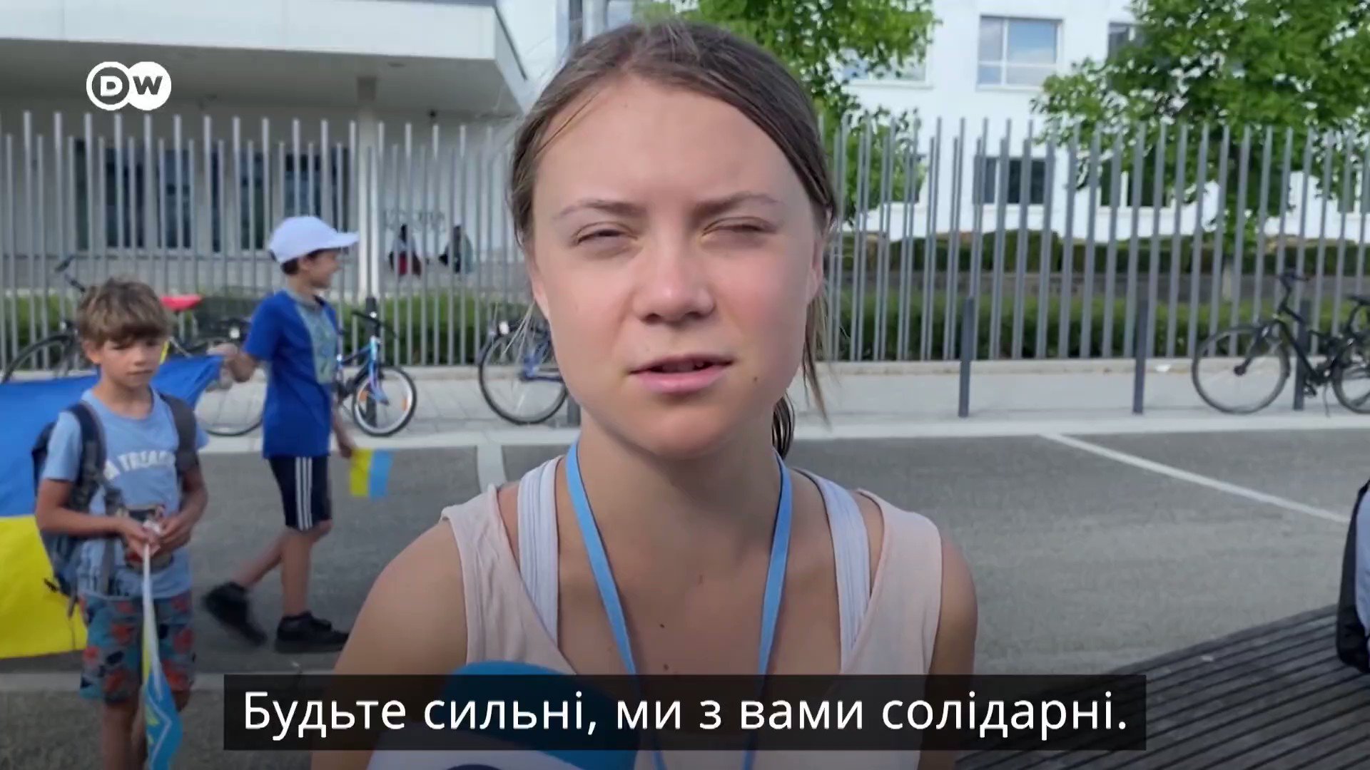 naumenko on Twitter: "Найвідоміша екоактивістка світу поржала з ...