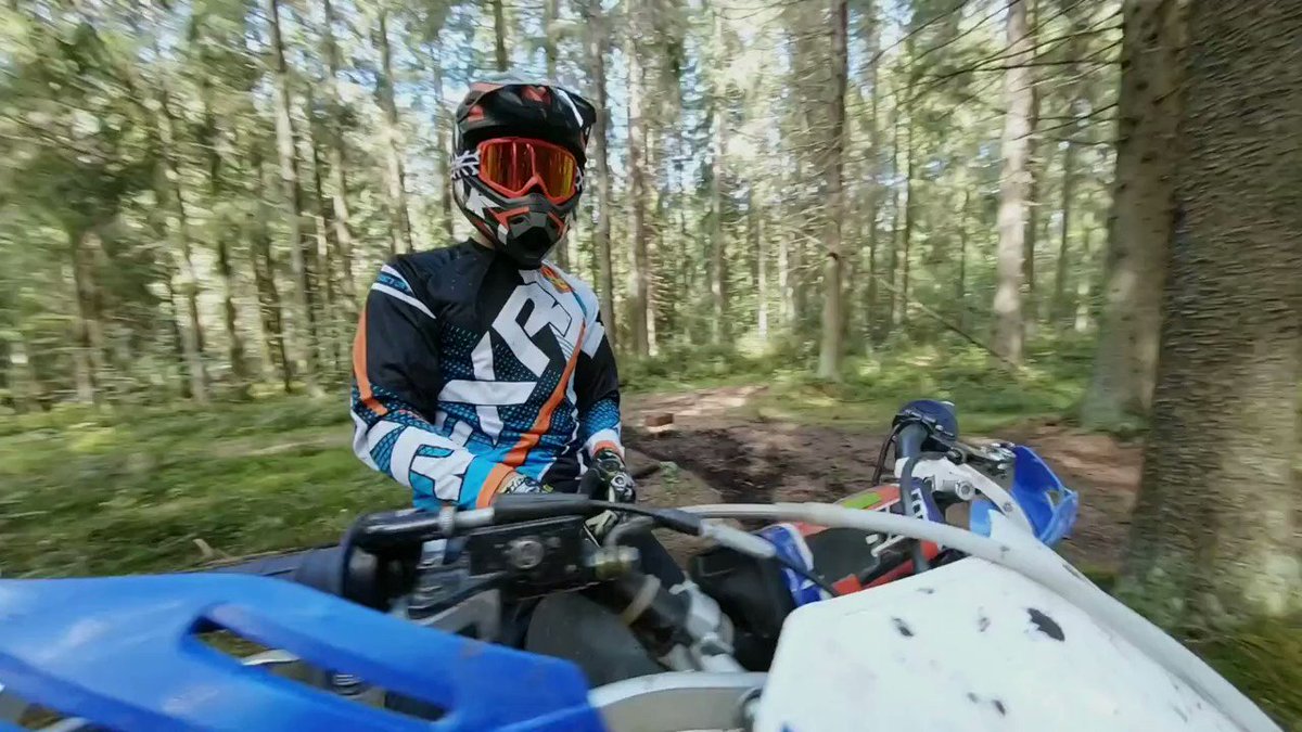 uhaul on Twitter "We’re pointing at someone who needs a hitch