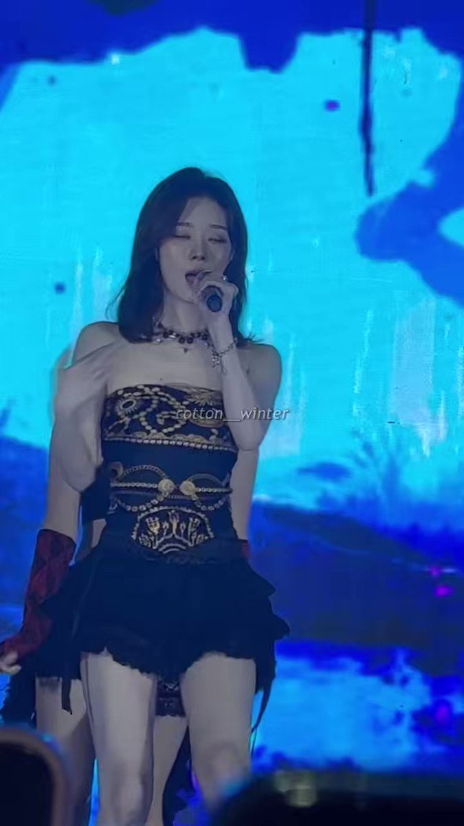 on-twitter-rt-cotton-winter-230618-seen-festival