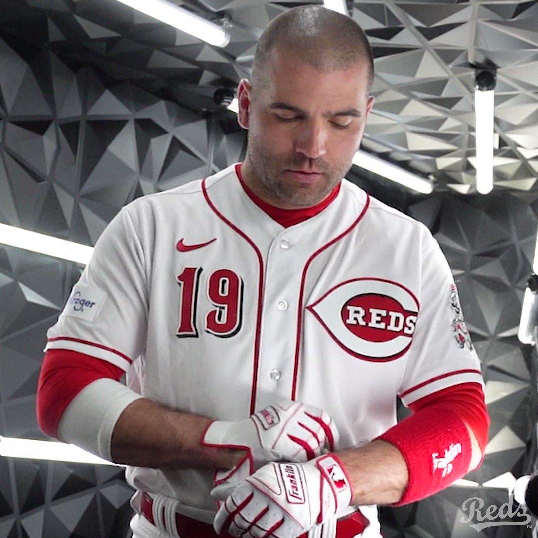 Cincinnati Reds on X: Season 17, Episode 1:  / X