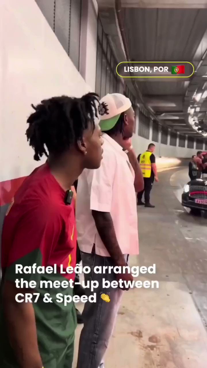 Rafael Leao tells r iShowSpeed to 'stay strong' after