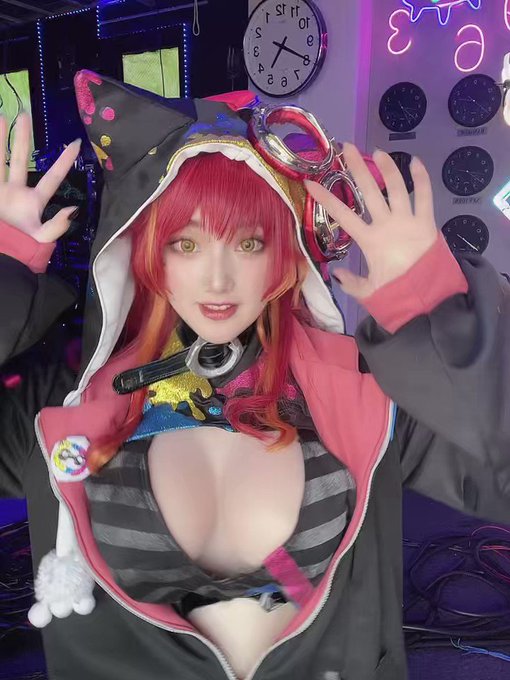 コスプレイヤー小雪うののTwitter動画2