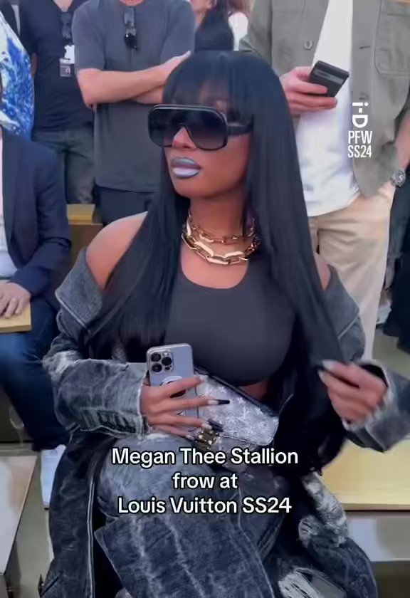 Stallion Access on Twitter "Megan Thee Stallion at the Louis Vuitton