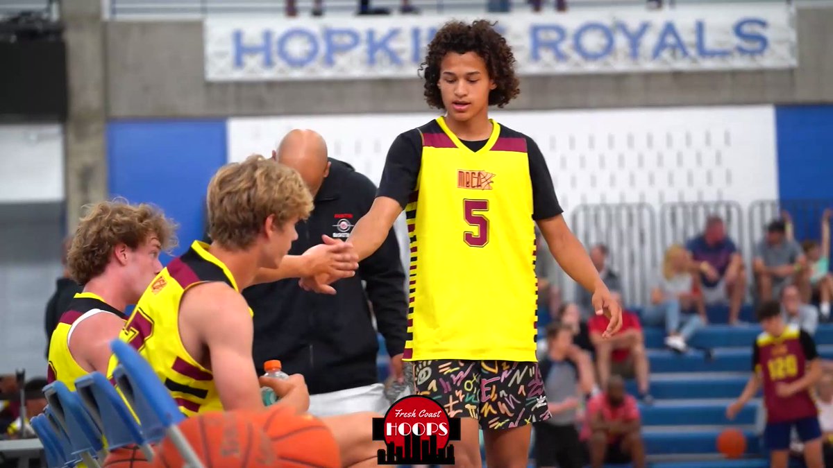 Anthony Smith III shot the lights out at the MBCA Showcase! Highlights of the shifty 2025 guard out of Hopkins @a3_anthony
Full highlights: https://t.co/3vaiSpsgvc https://t.co/pHoyFpBWNr