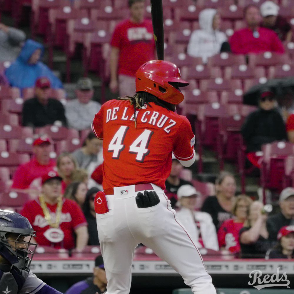 cincinnati-reds-on-twitter-four-fours-i-m-tippin-wood-grain-i-m