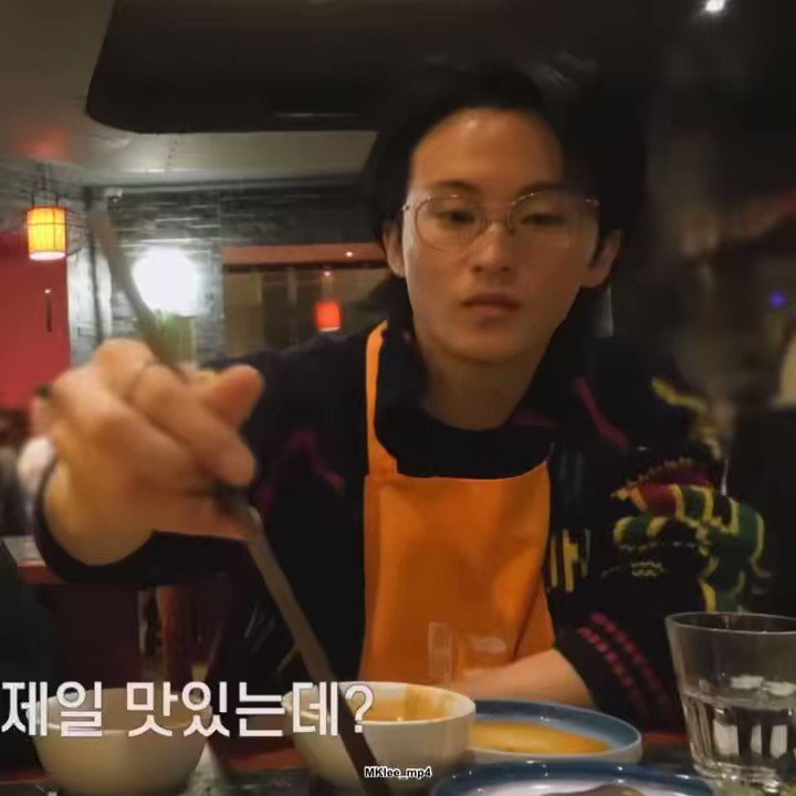 on-twitter-rt-mklee-mp4