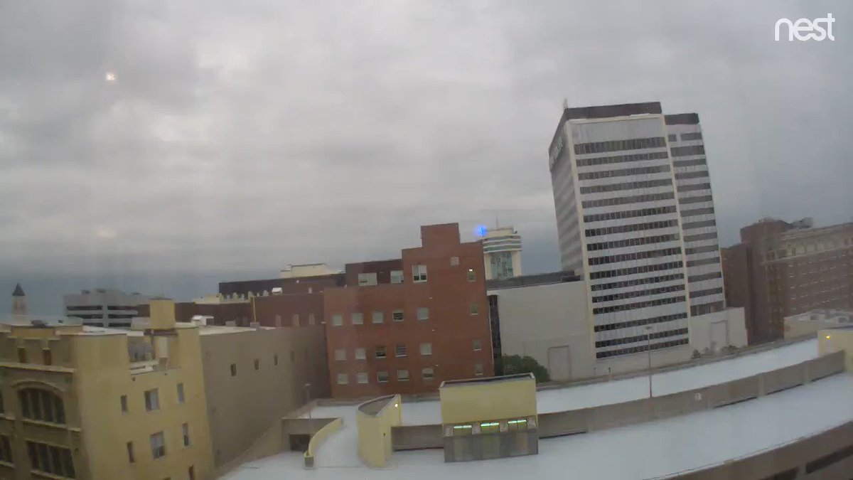 Jesse Ferrell (AccuWeather) on Twitter "Shelf cloud moving over