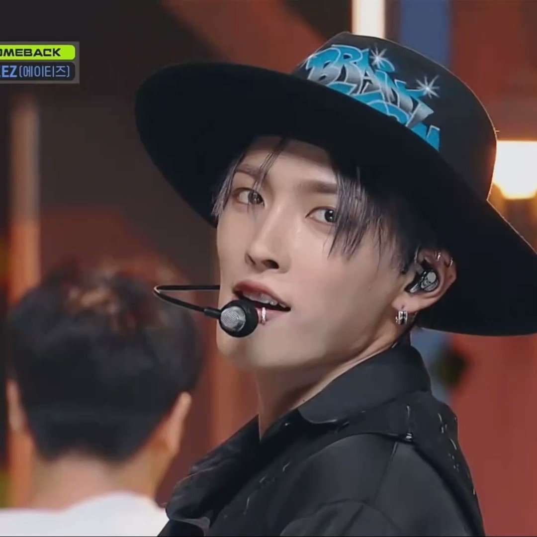 Lexxy On Twitter RT HJOONGLOOKS HONGJOONG LOOKS SO GOOD lexxy-on-twitter-rt-hjoonglooks-hongjoong-looks-so-good