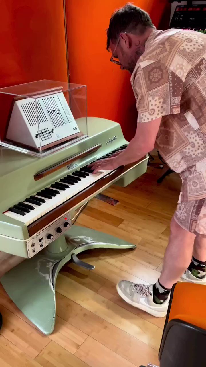 Fender rhodes sale student model