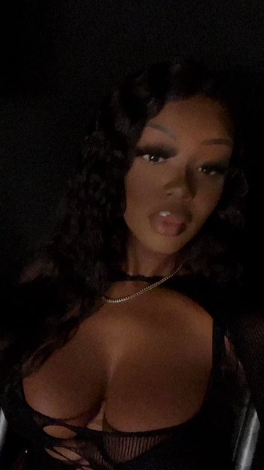 miss me? https://t.co/4NAPy1G5B2