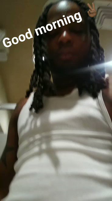 TOEC_SLIMSOSA’s pics and videos