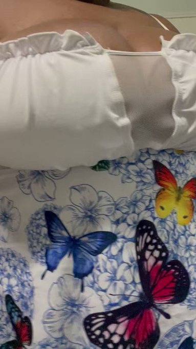 Arizonasmiles23’s pics and videos