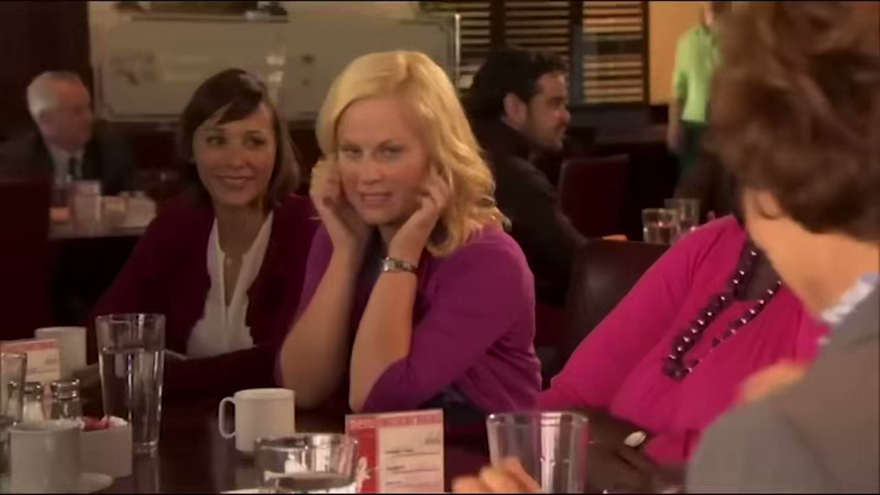 Happy Birthday, Aubrey Plaza!!      Here s one of my favorite bloopers of her in PARKS AND REC. 