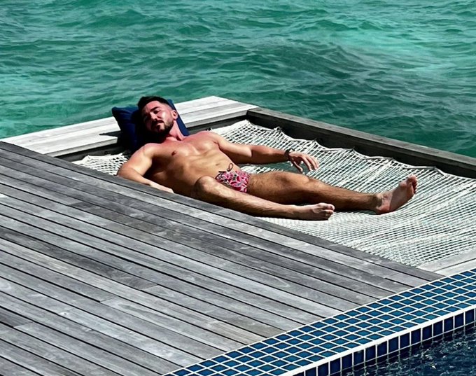 Man of the Week is Hank Blue! Enjoy a summer memory with this gorgeous jock. #JockMenLive 
@hankblueF4F