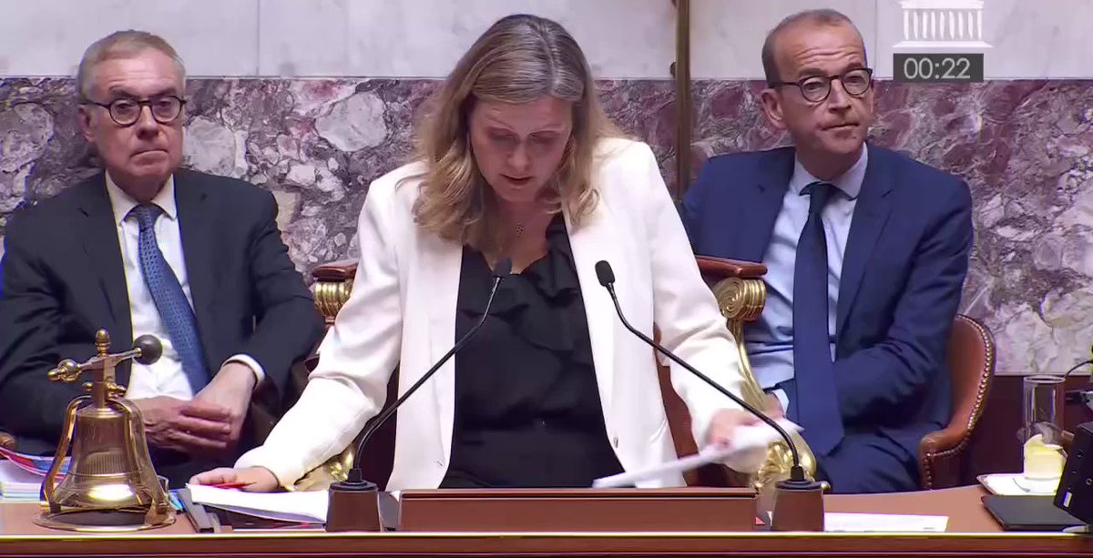 Caroline Parmentier on Twitter "Madame la Première ministre, stop aux menaces de la ministre de