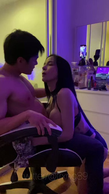 คลิปเต็มใน https://t.co/tb0IUMmzF4 😍 https://t.co/hQI0kvGmqX