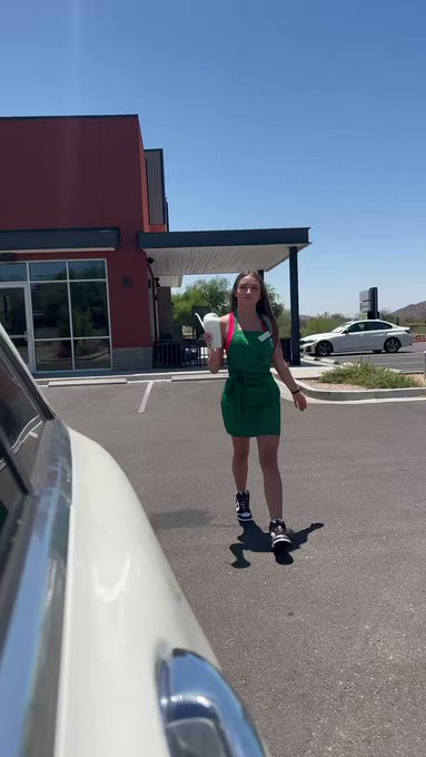 RT if I can give you my cream 😋 https://t.co/e7EwIAicjC