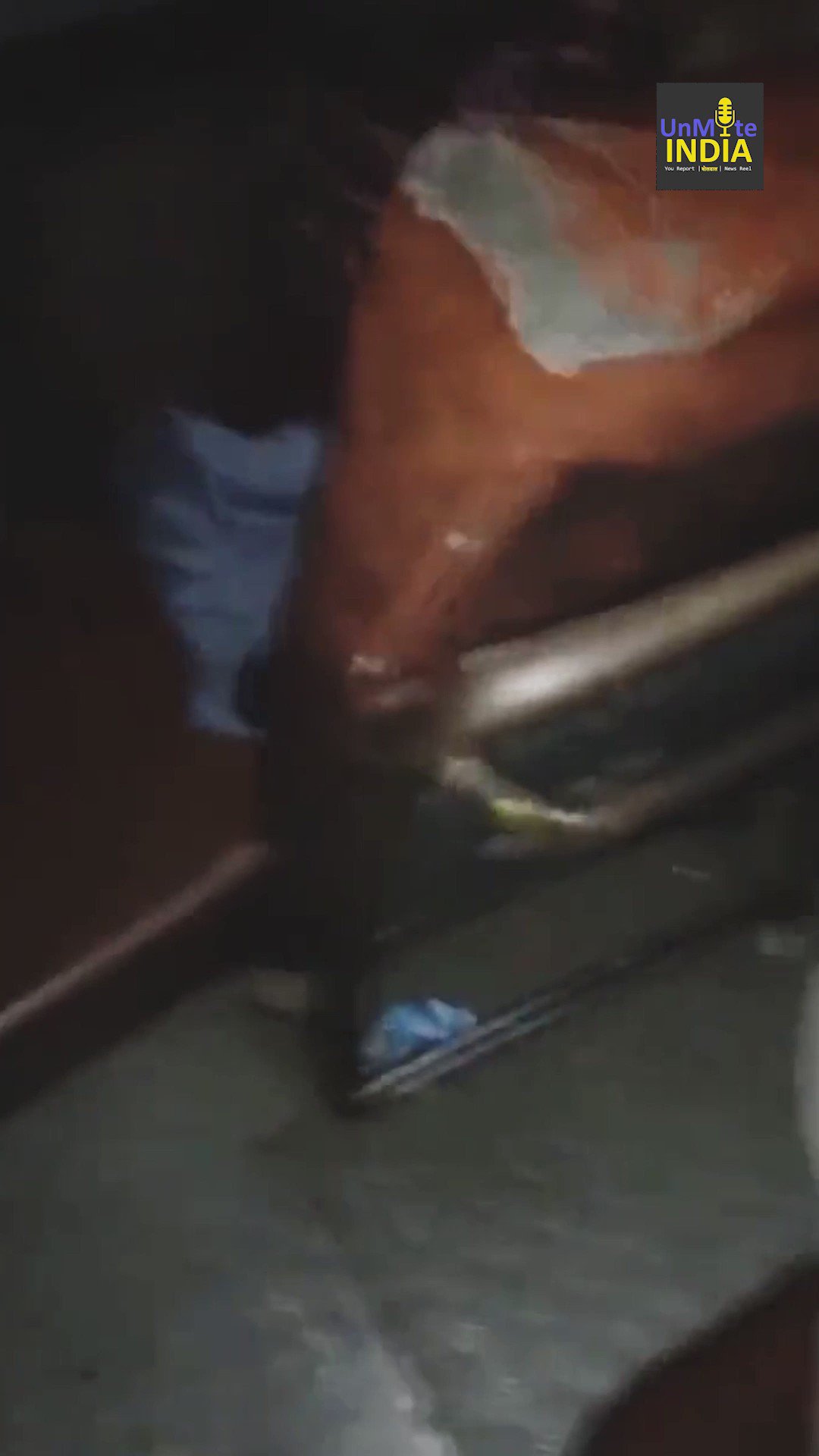 UnMuteINDIA on X: Bus conductor caught having sex inside running bus in  #UttarPradesh. #UPPolice #Roadways #Bus #viralvideo #UnMuteIndia Subscribe  to our YouTube page: t.cobP10gHsrFh t.cobzJEjcvZNG  X