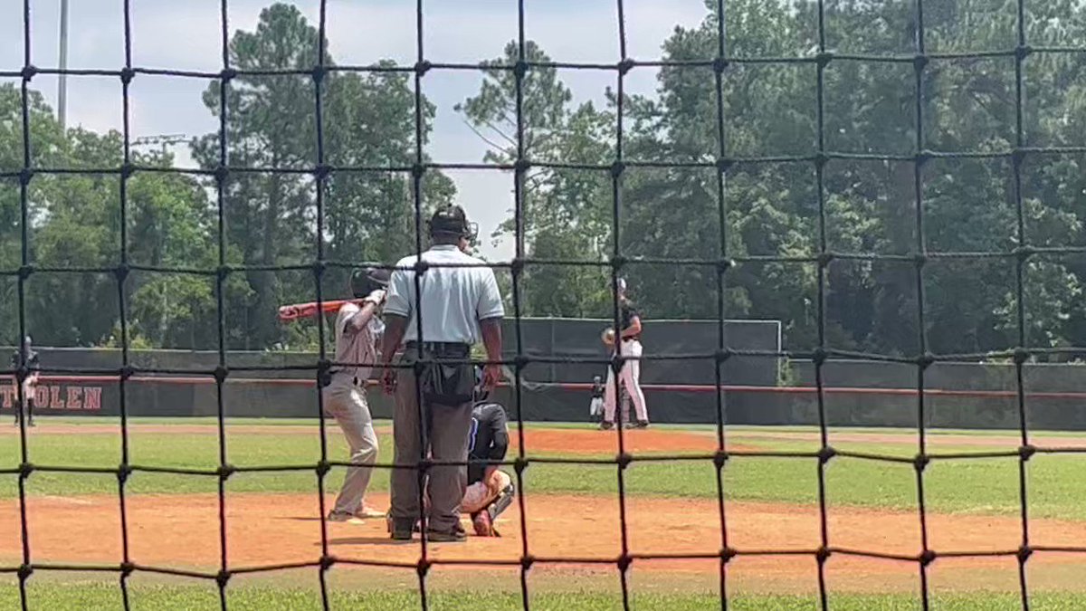 AJ Alexander (@aj14alexander) with a knock for @SBGsox Legends-2024!

Lamar Christian | 2024 | MS
#uncommitted #2DHitting #2D2024 #SouthALFirecracker https://t.co/RLqmPTbsbi