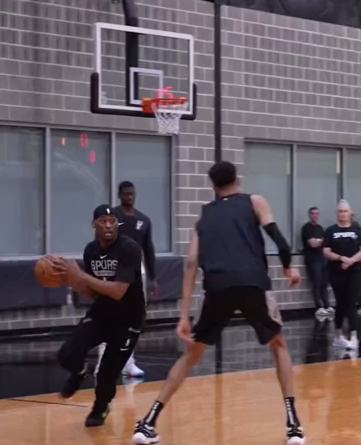 Today's #NBA Summer League odds
#Heat vs #Lakers -2
#Grizzles vs #76ers +4
#Spurs vs #Hornets -4.5
#Thunder vs #Jazz +5
#Warriors vs #Kings -6
https://t.co/yFsURdhYKM