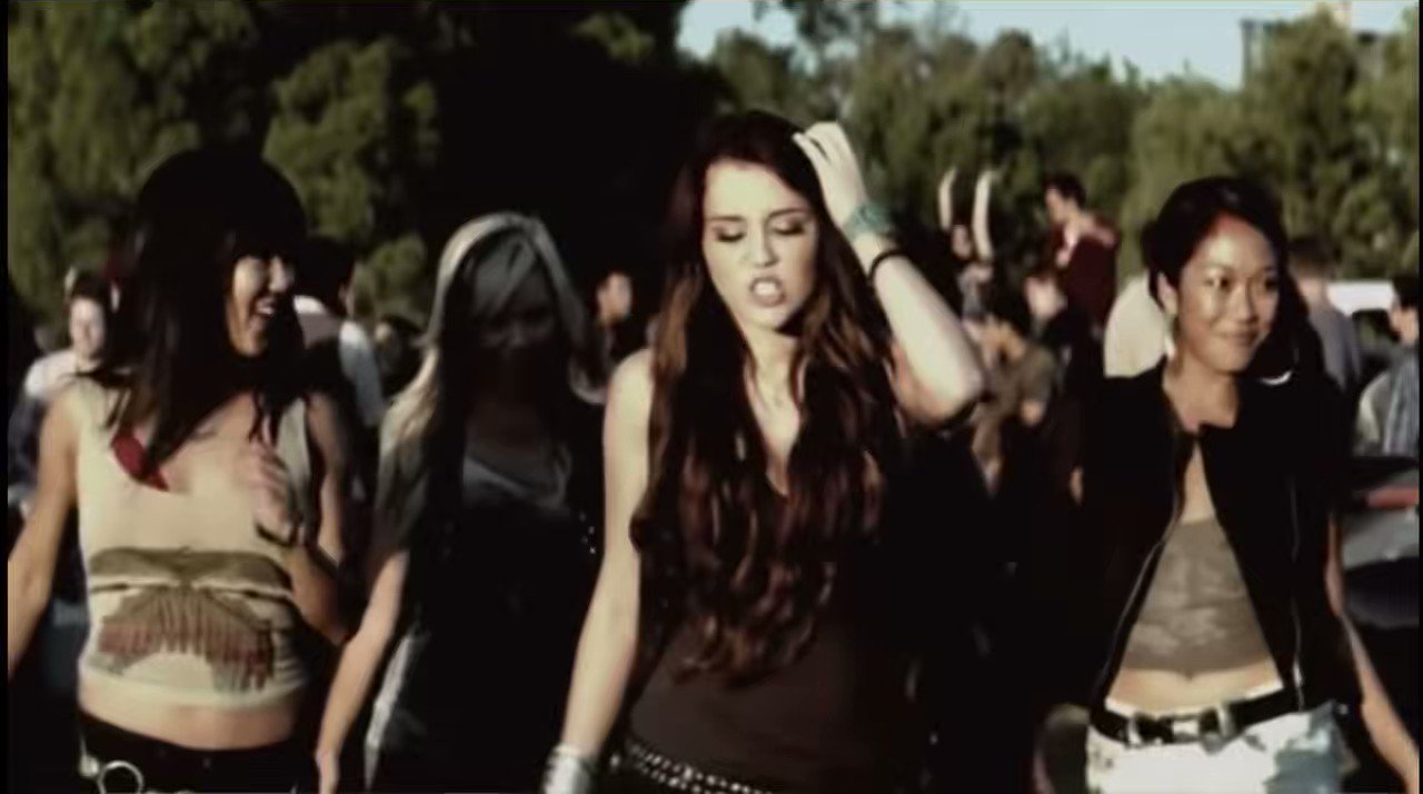 DJ Cummerbund (DJ_Cummerbund) / Twitter