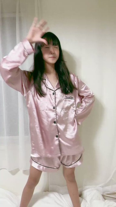Twitterのコスプレ動画3