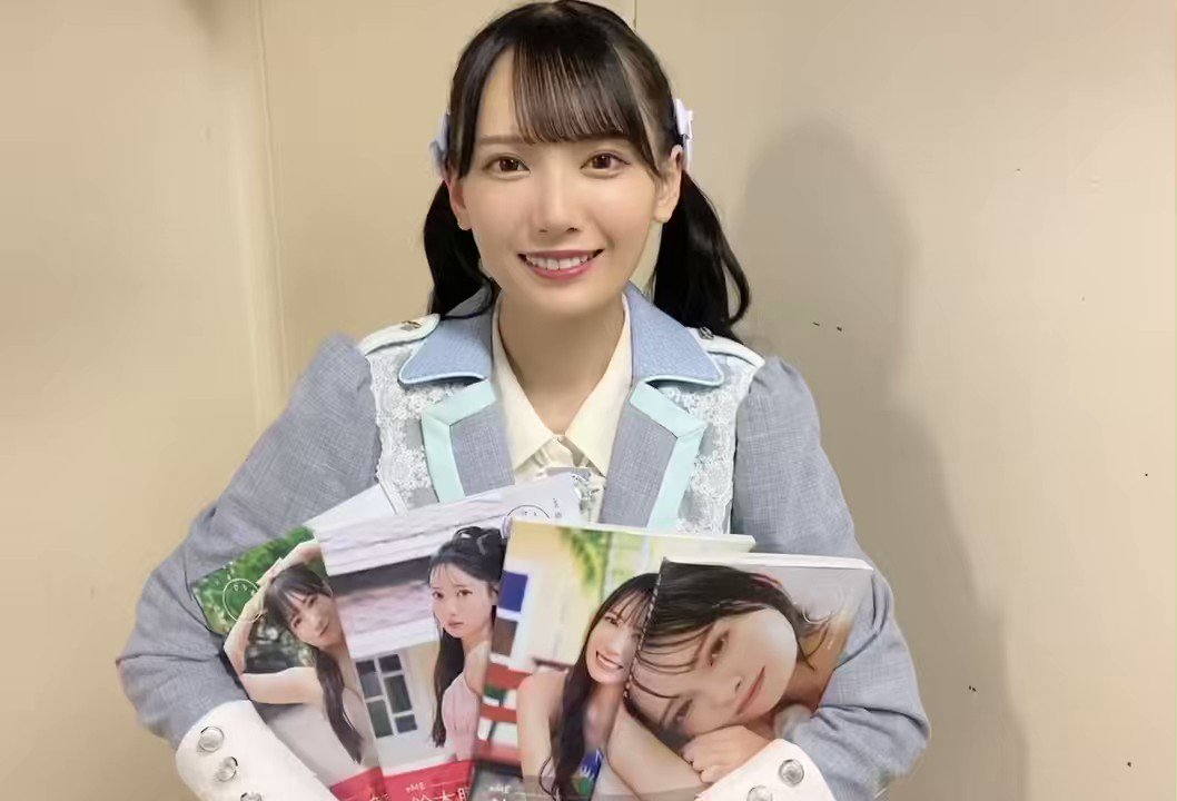 鈴木瞳美1st写真集 ひとめぼれ【公式】 on X: 鈴木瞳美1st写真集 ひとめぼれ【公式】 on X: