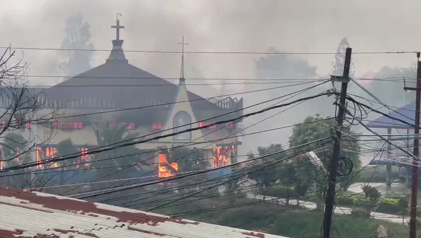 RT @MajhaExpressway: Another Church Burned By Hindus in Manipur, India https://t.co/eSRMqnPqGv