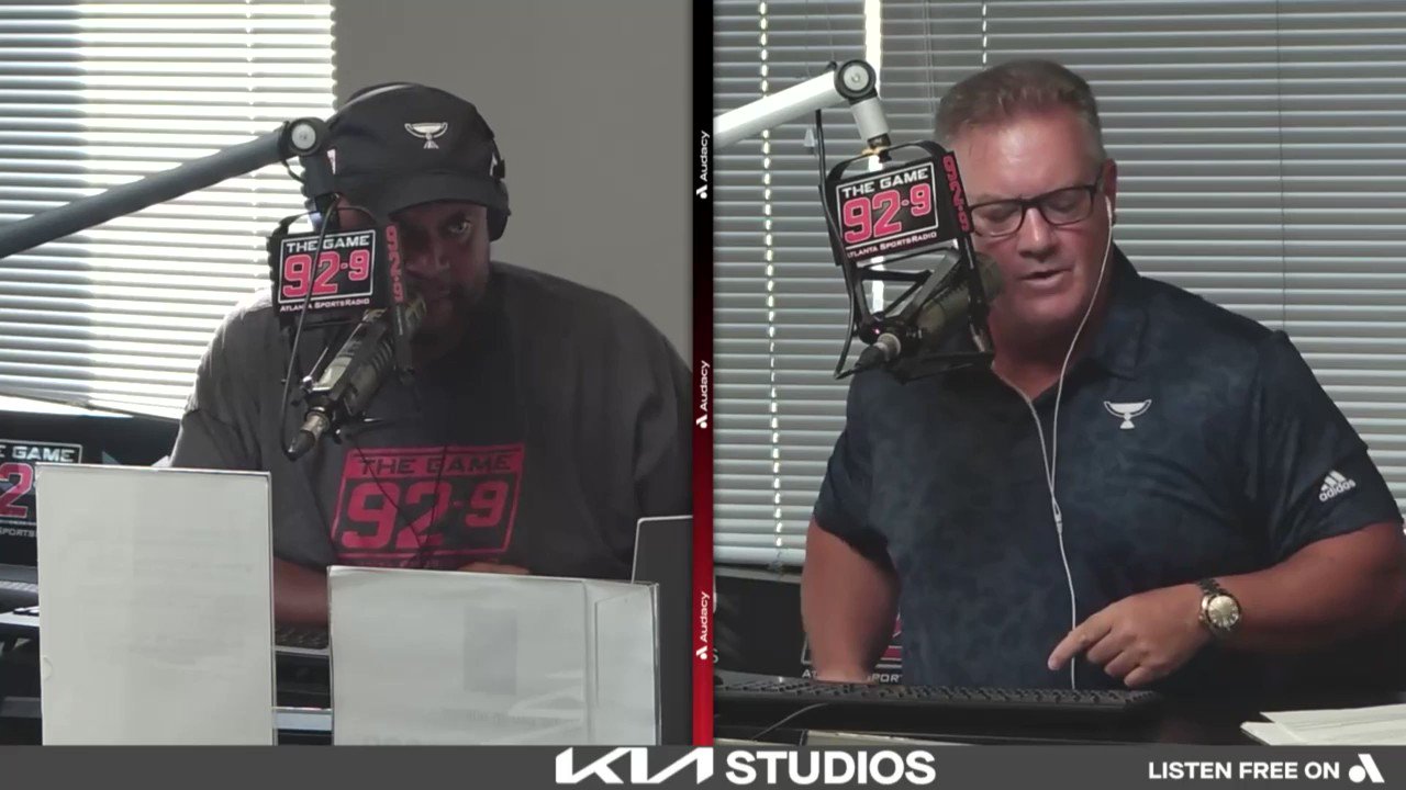 92 9 the game on twitter dukesandbell929 react to the hawks