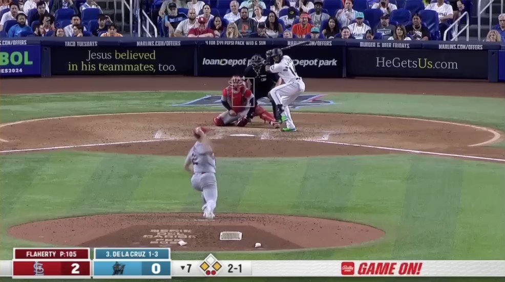 [分享] De La Cruz 被四壞後和 W.Contreras 吵