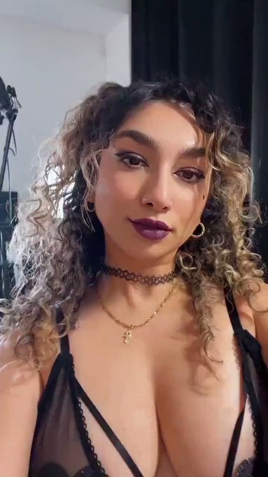 i'm on top of you POV https://t.co/dNkj7O5bcI