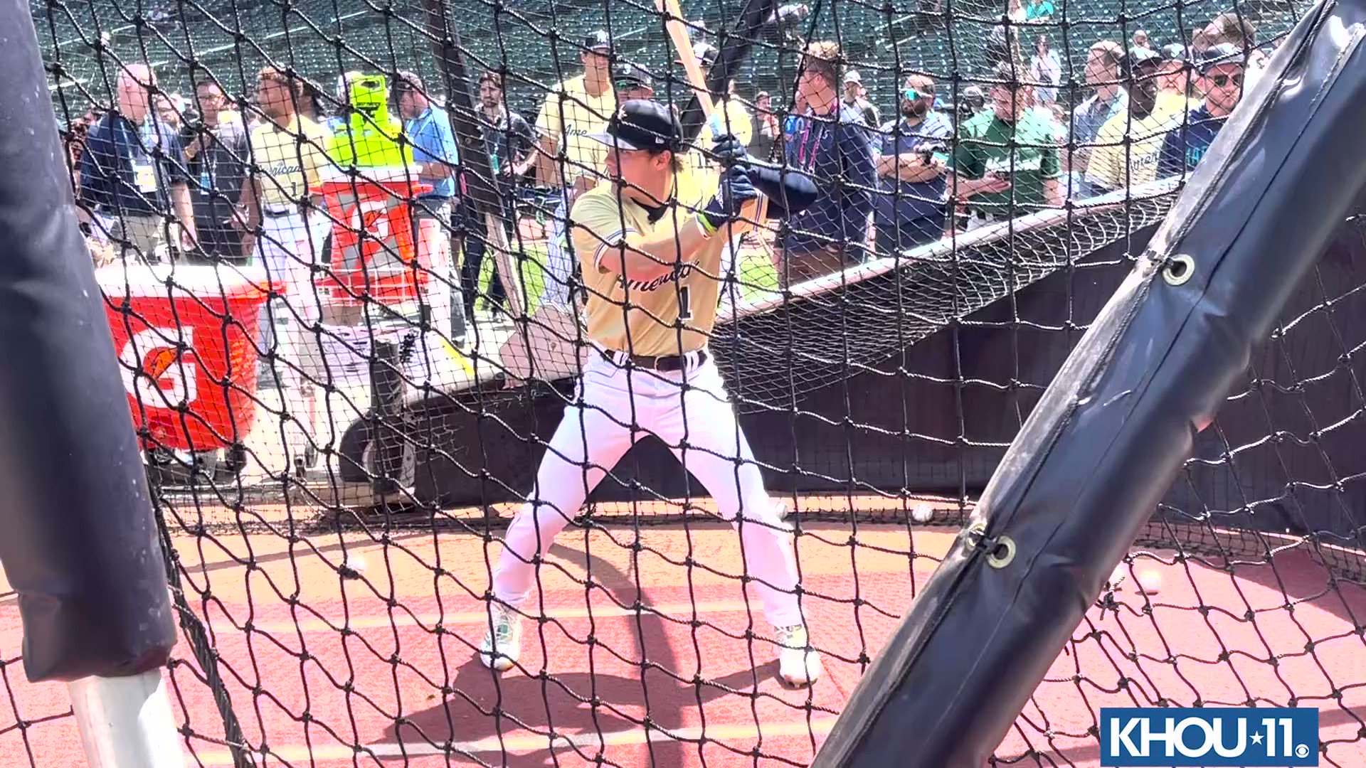 Gilbert'S First Mlb Hit: A Look At His Bright Future! - bbqma1q