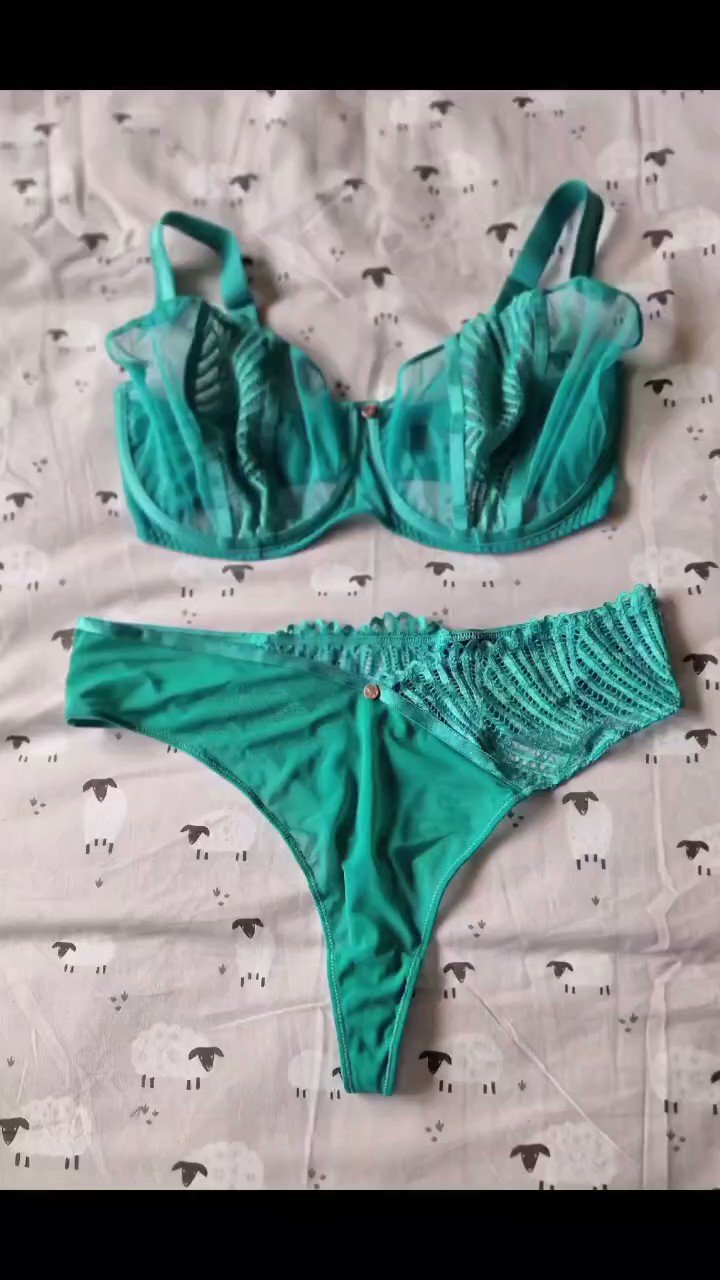 Emma JG on Twitter "GAME SET MATCH 🎾 I have to wear a matching set