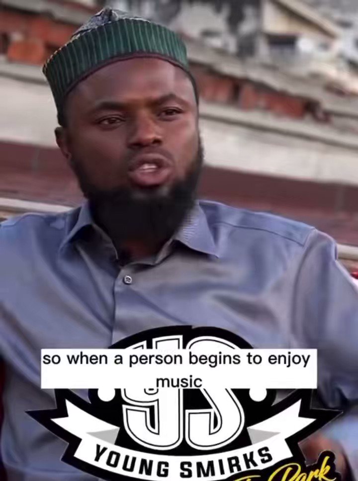 Oyoqlari qiyshiq qiz porno video