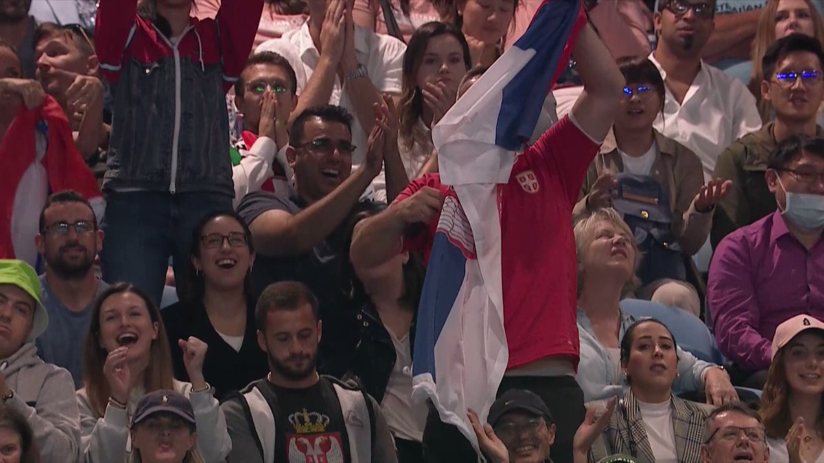 Novak Djokovic v. Dominic Thiem - 2020 Australian Open Final.

An extremely exhausted Novak Djokovic trailed two sets down, but the appearance of a magic potion physically revived him to win the match.

Recipe:

- Djokovic's physio bag
- Opaque bottle
- Drinking straw https://t.co/iIdbpOmOkA