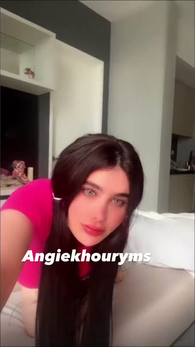 @Angiekhourymss video Tweet