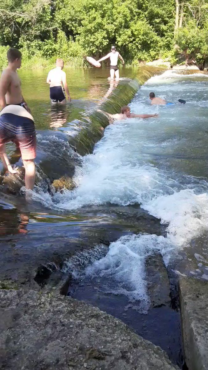 RT @wmswrestle: Mad River fun.
Between sessions at the Jeff Jordan Wrestling Camp. https://t.co/6IvNvxlo3j