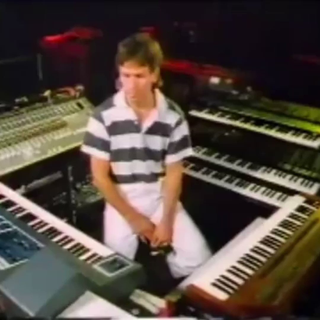 Tony Banks (tonybanksmusic) / Twitter