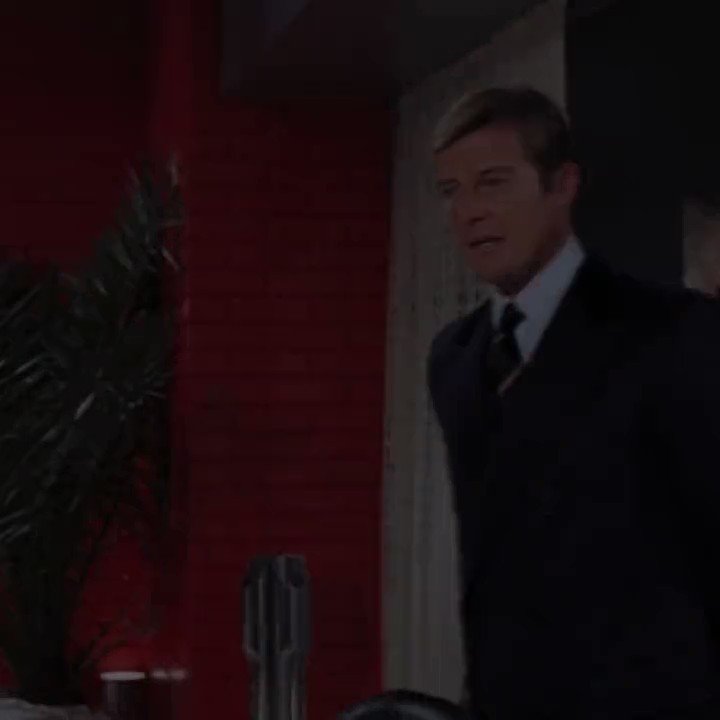 James Bond on Twitter: "Celebrating 50 years of LIVE AND LET DIE. View ...