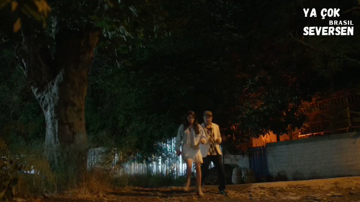 Séries Etc e tal - A série Sen Çal Kapimi chegou chutando a porta e em poucos dias, depois de entrar no catálogo da HBO Max Brasil, já está em primeiro lugar