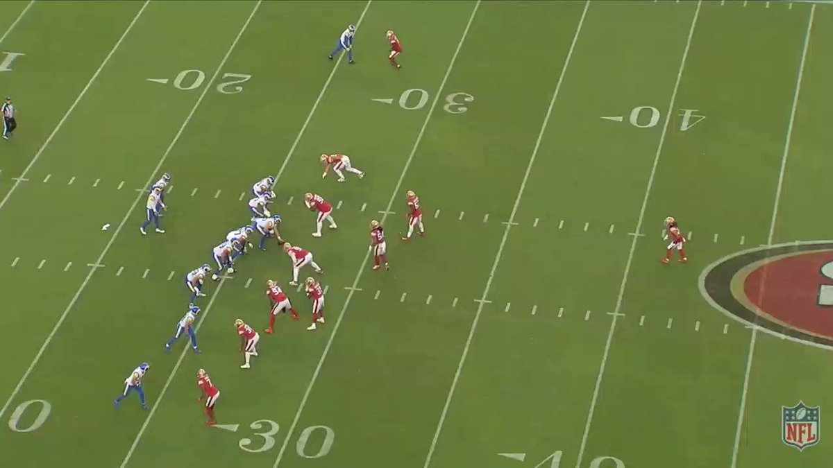 Nick Bosa is so technically sound, that often times it feels like his fundamental skills overshadow just how good of an athlete he is 

Ridiculous power generated on this bull rush puts the LT on skates and forces an off platform throw to the flat that results in an incompletion https://t.co/4VgoBAYTnF