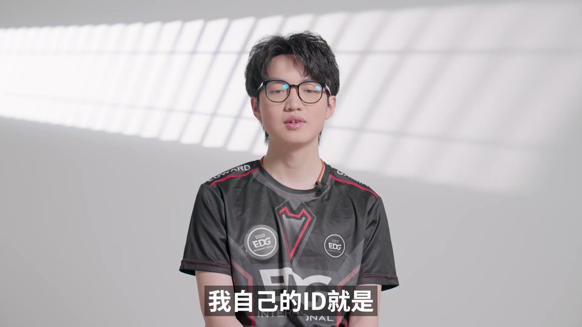 RT @valesports_cn: The brother-ship between @zmjjkk and his elder
brother.
#VALORANT #VCT #ChampionsCQ https://t.co/Q28HP94LMj