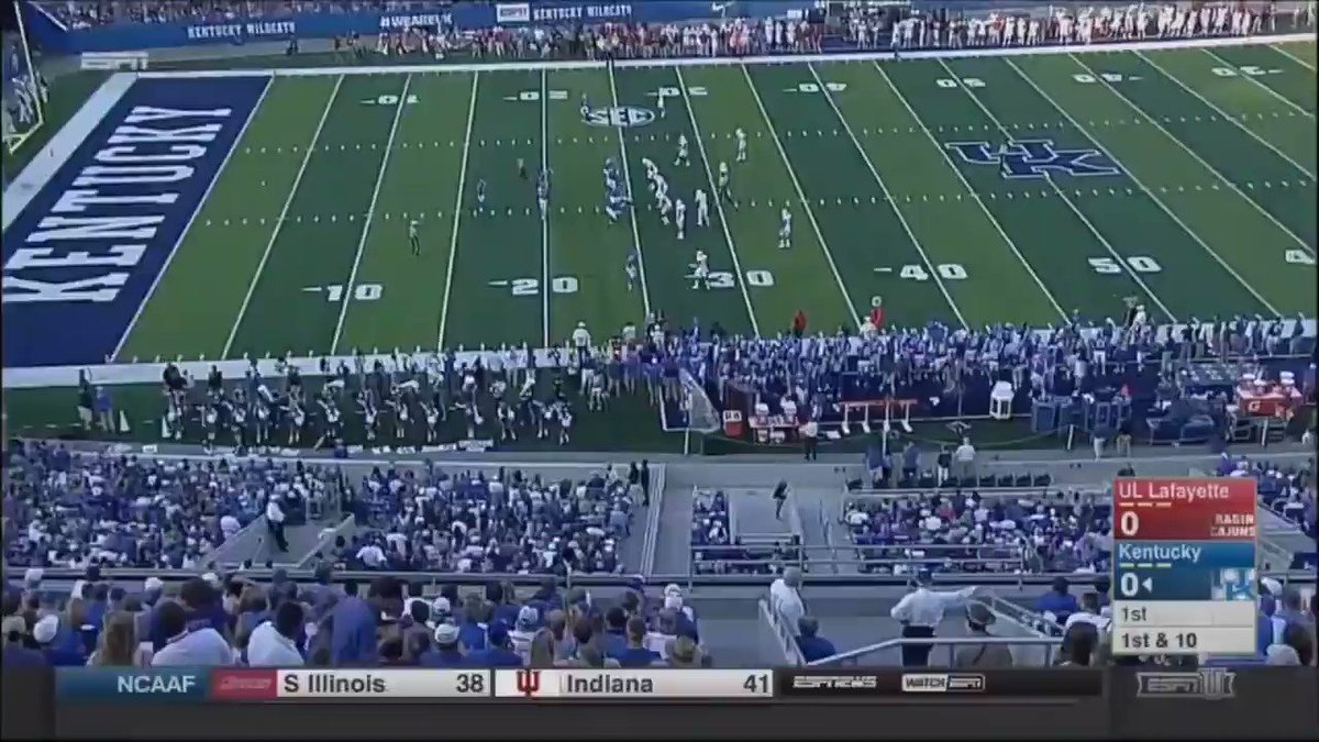 49 days until the season begins for Kentucky Football. We can't forget the electric run by Stanley Boom-Williams to begin the season. @boom_that_guy #BBN https://t.co/yuO4Fvwl1d