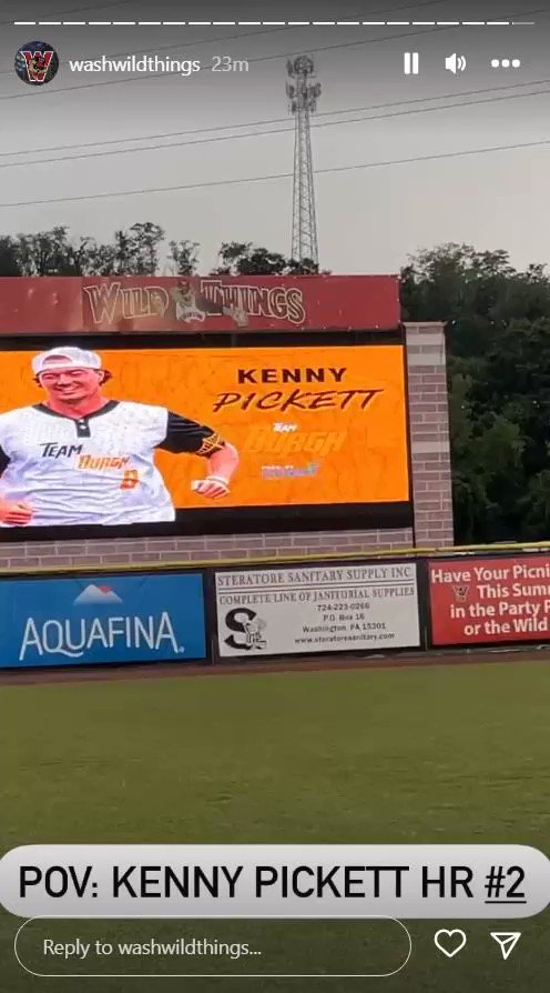 Kenny Pickett's hitting dingers tonight at Cam Heyward's charity softball game. #Steelers 

(via @WashWildThings)

https://t.co/b985frnqVV https://t.co/jhkvE8Bv37