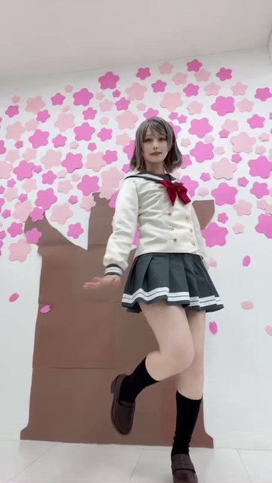 コスプレイヤーみらいさきのTwitter動画2
